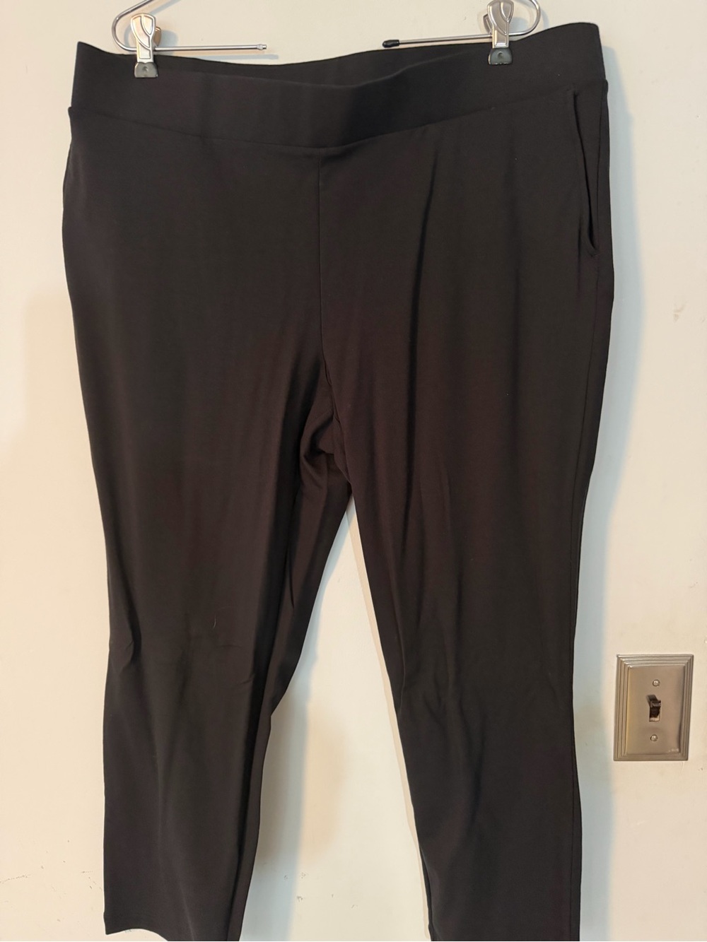 J.Jill Pure Jill Slim Leg Cropped Pants Pockets Black Size L NWT Pull-On Stretch